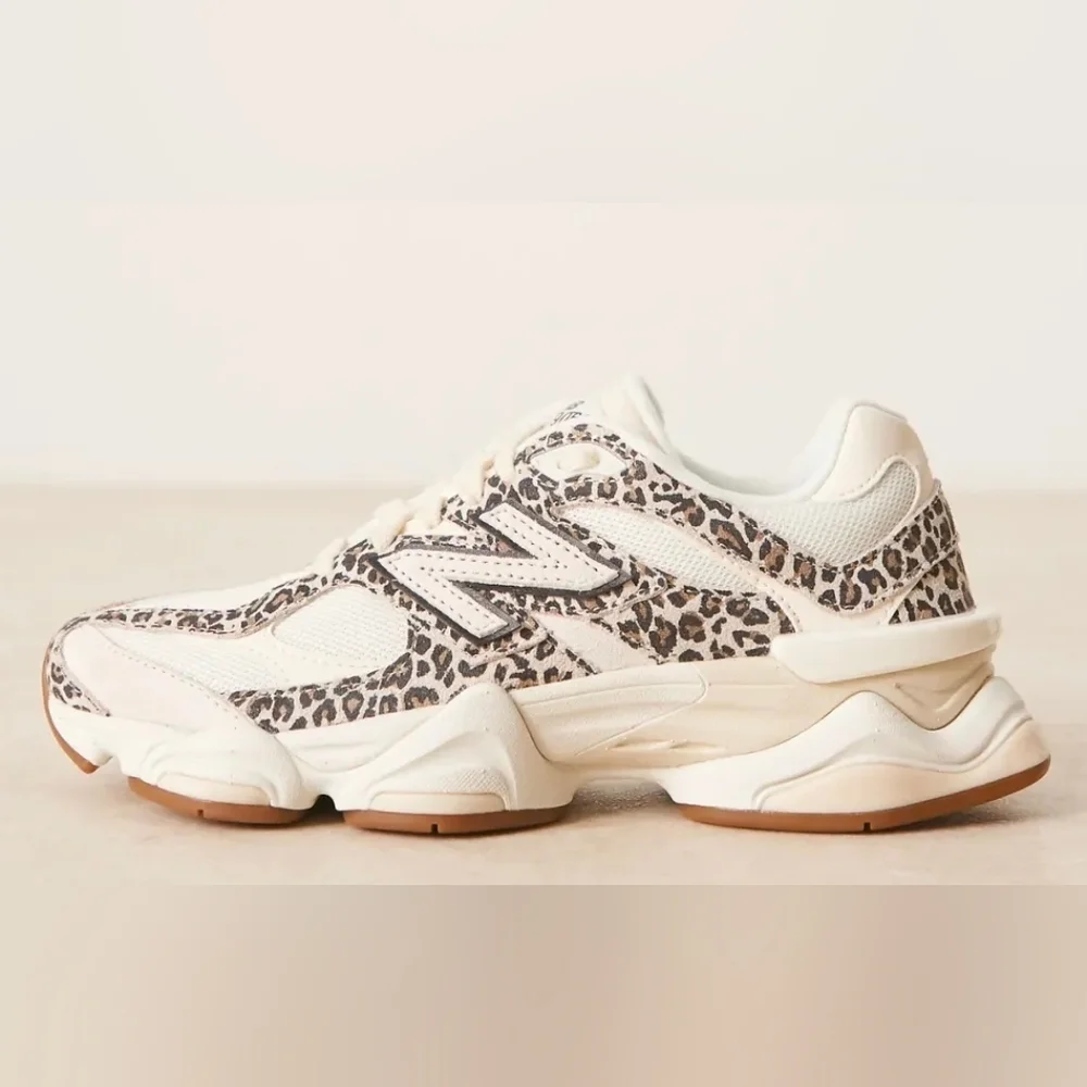 Rare New Balance 9060 Women's  Leopard Sneakers - Picture 4 of 4